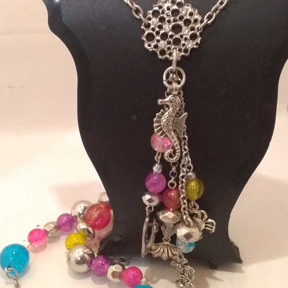 Necklace & earrings
